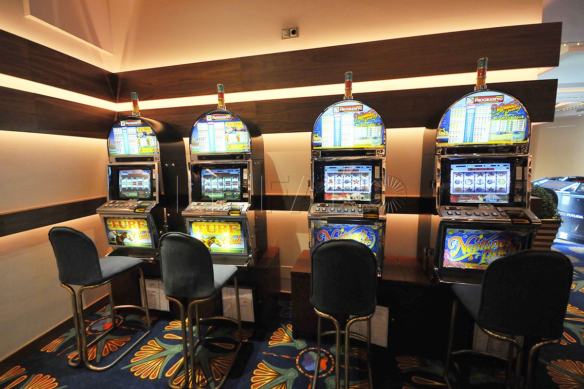 The Fascinating Evolution of the Slot Machine - History, Impact, and Future